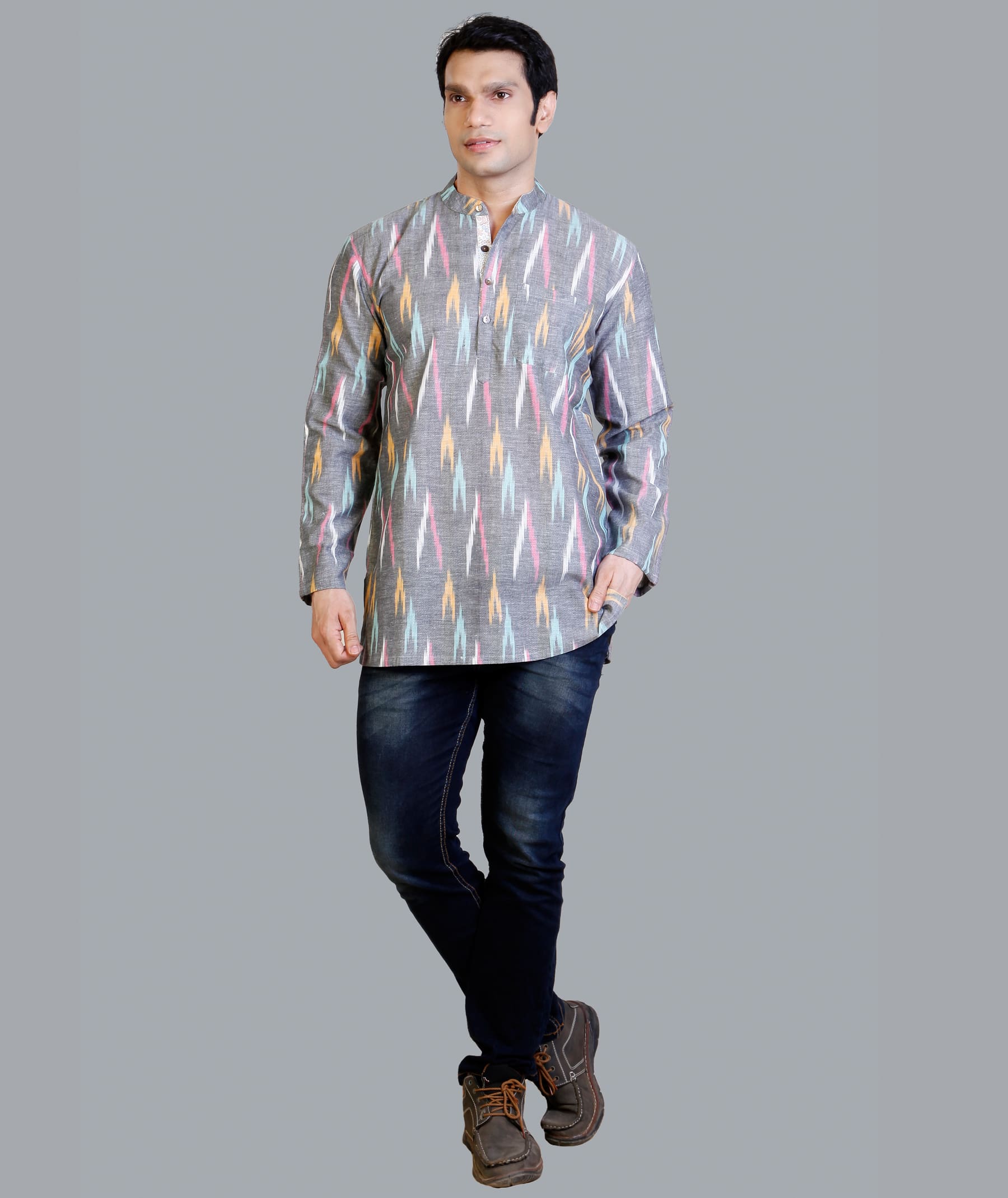 Grey cotton Ikkat handloom men short kurta - Image 4
