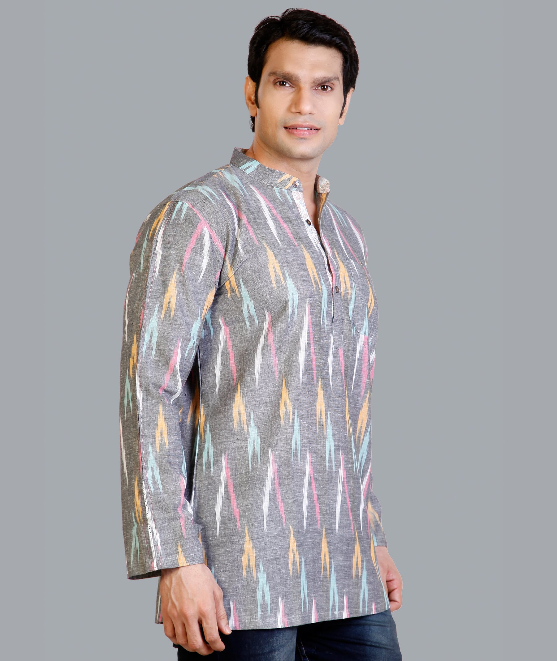 Grey cotton Ikkat handloom men short kurta - Image 3