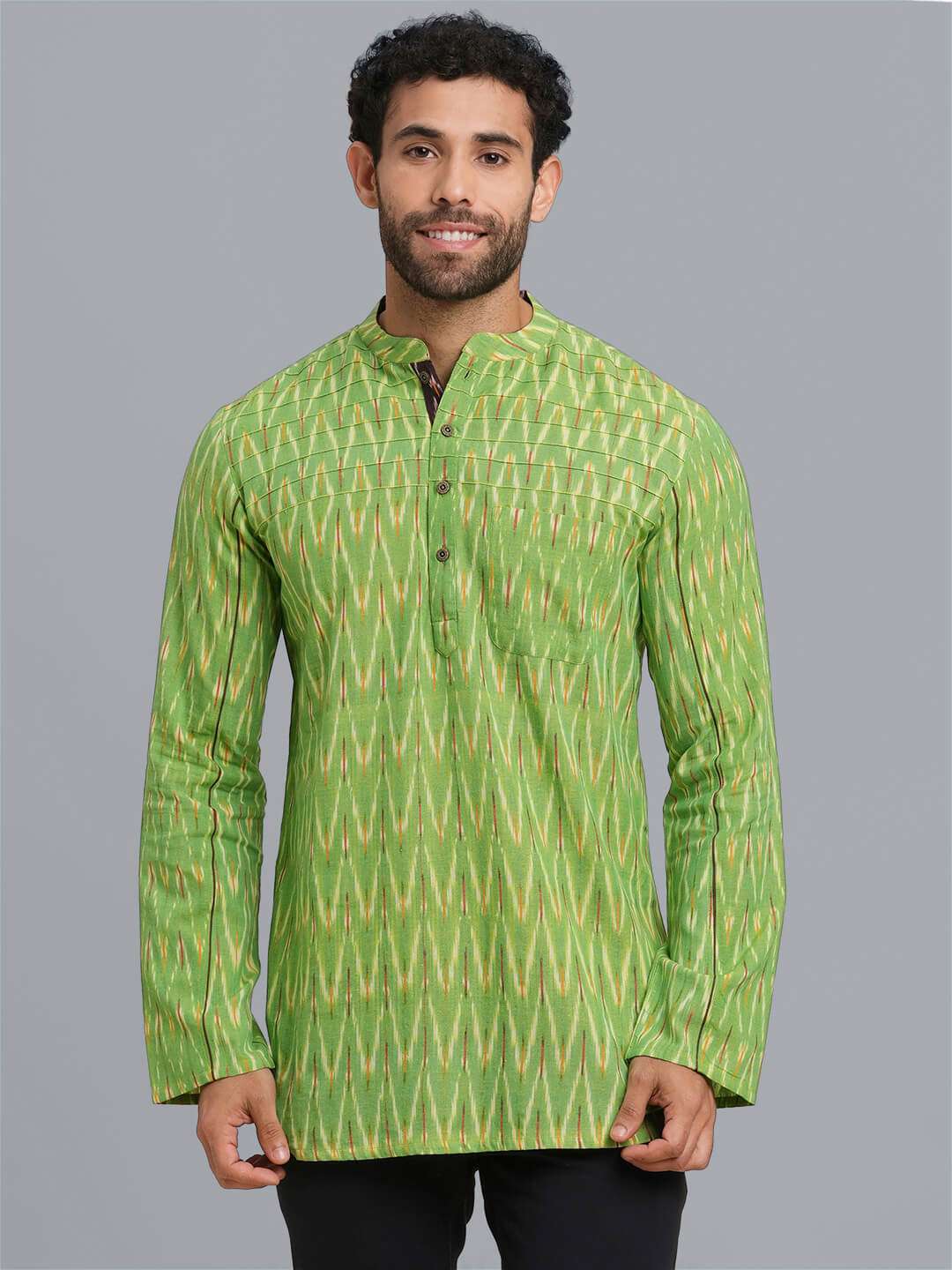 Green color Ikkat cotton handloom pintuck men short kurta
