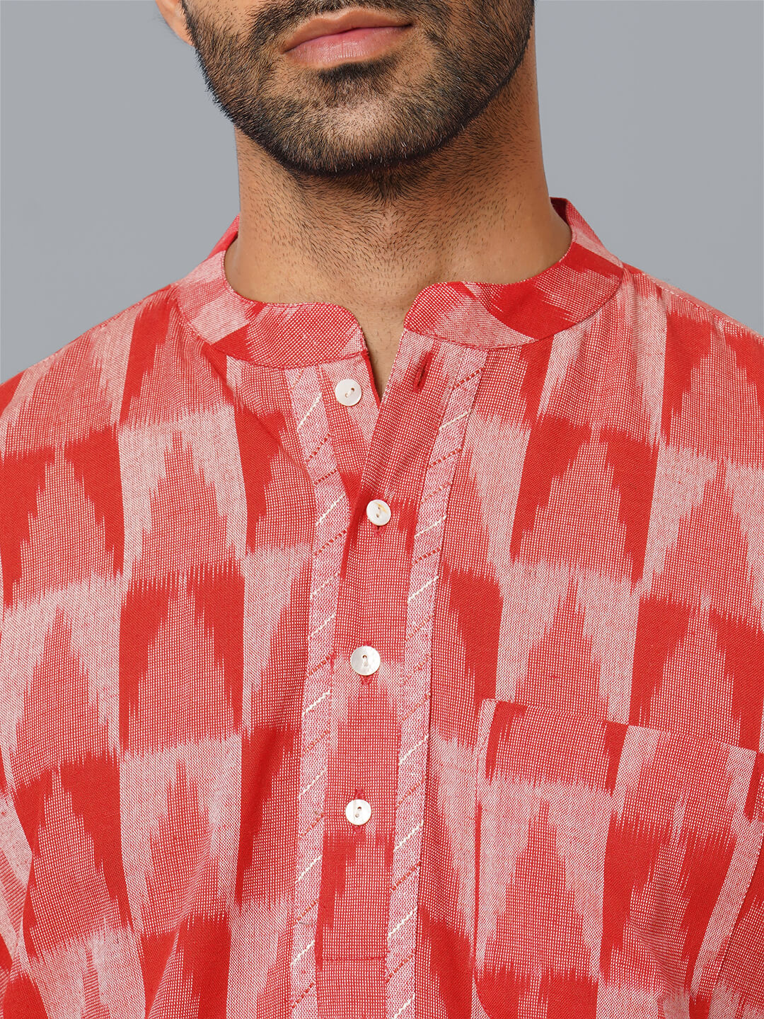 Red color Ikkat cotton handloom pintuck men short kurta - Image 3