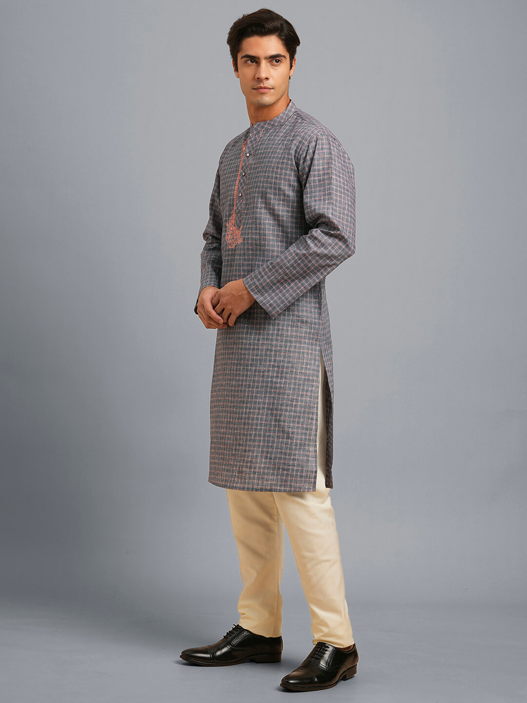 Grey color poly cotton pink embroidery men long kurta - Image 4