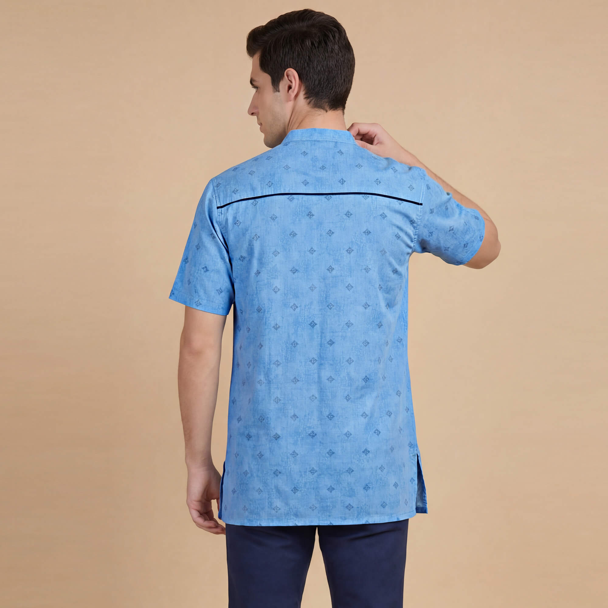 Light blue black printed cotton blended soft feel, loop buttons half sleeve men kurta - Image 4